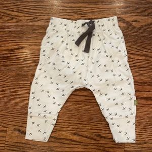 nui organically print pants